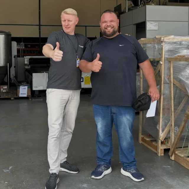 🔥🔥🔥Mais um passo dado. Mais um projeto saindo do papel.Hoje foi dia de entrega da SB150 —
e junto com ela, vai muito mais que uma panela👉 Vai um plano
👉 Vai um sonho
👉 Vai o início de uma nova fasePorque ninguém investe em estrutura…
se não estiver pronto pra crescer💥 Aqui na StarkBauen, a gente não entrega só equipamento.
A gente entrega o começo de uma cervejaria de verdade
Somos gratos @wienhagebrewshop pela parceria e confiançaAgora o papo é reto 👇
🍺 Quando chega a sua vez?📩 Me chama no Direct com “QUERO MINHA SB”ISSO É A STARKBAUEN🍻⬇️🤙🏽🍻⬇️🤙🏽🍻⬇️🤙🏽
WhatsApp - (47) 3271-5368
contato@starkbauen.com.br
www.starkbauen.com.br