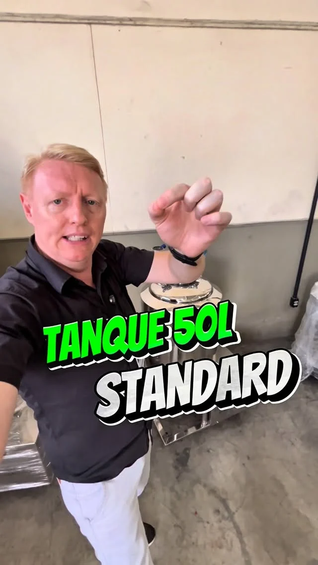 😱😱CHEGA DE UTILIZAR AQUELA GELADEIRA VELHA PARA FERMENTAR A CERVEJA MESTRE🍺Upgrade de respeito para a sua brassagem! 🍻 Chegou o novo Tanque Standard 50L da StarkBauen Produzido em Inox 304 de alta qualidade e totalmente pressurizável, garantindo uma fermentação controlada e sem riscos de oxidação. É tecnologia industrial direto para o seu Home Brew! 🚀ISSO É A STARKBAUEN🍻⬇️🤙🏽🍻⬇️🤙🏽🍻⬇️🤙🏽
WhatsApp - (47) 3271-5368
contato@starkbauen.com.br
www.starkbauen.com.br#StarkBauen #HomeBrew #CervejaArtesanal #Brassagem #CervejeiroCaseiro EquipamentoCervejeiro Lançamento BeerLover